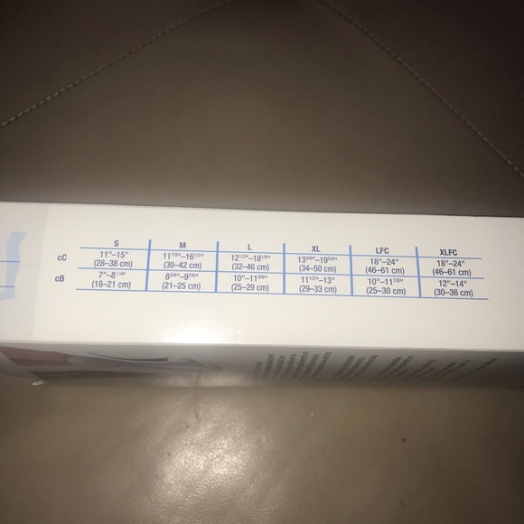 New Jobst ActiveWear Compression Hose, 15-20, XL - Picture 3 of 3